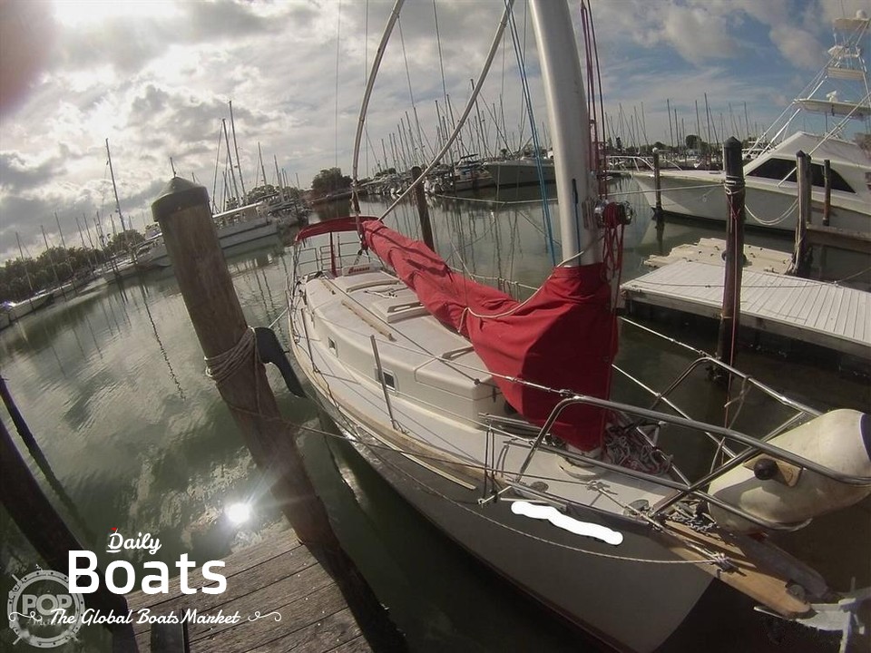 1979 Sandpiper 32 for sale. View price, photos and Buy 1979 Sandpiper