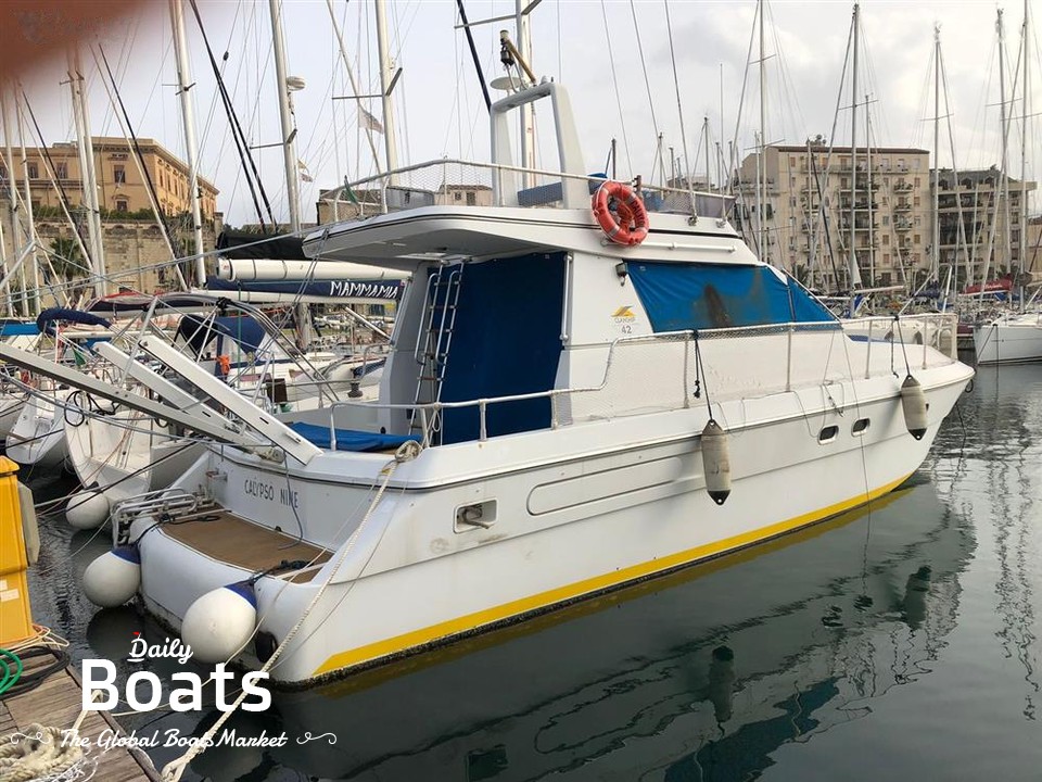 1987 Comar Clanship 42