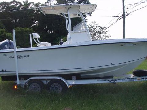 2005 Sailfish 21