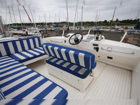 Buy 1990 Princess 435