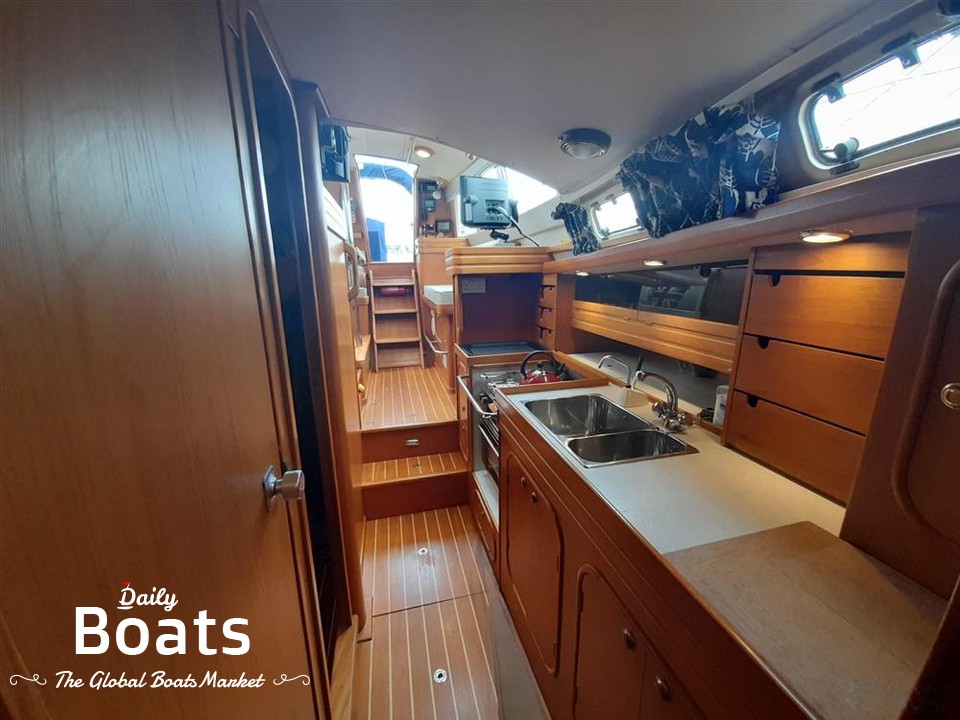 1994 Vancouver 34 Pilot House for sale. View price, photos and Buy 1994