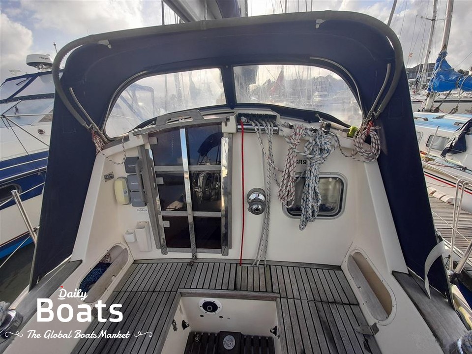 1994 Vancouver 34 Pilot House for sale. View price, photos and Buy 1994