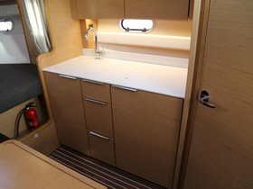 Kupiti 2016 Bavaria Yachts 330 Sport Hard Top