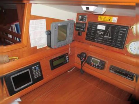 Buy 1999 Westerly Ocean 33