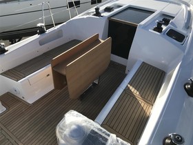 2018 Azuree 41