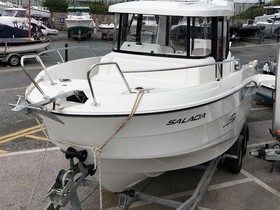 Kupiti 2020 Bénéteau Boats Barracuda 7