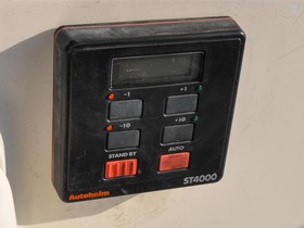 1993 Freedom 35