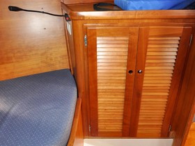 1993 Freedom 35