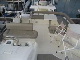 Kupiti 2011 Ferretti Yachts 570