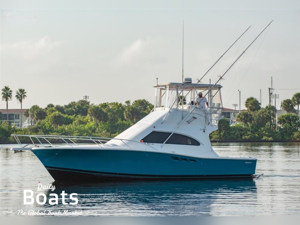 1999 Luhrs Convertible