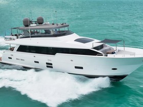 Hatteras Yachts M90 Panacera