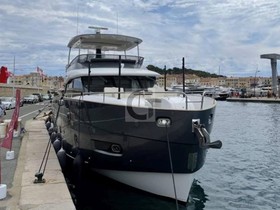 Kjøpe 2018 Azimut Yachts Magellano 66