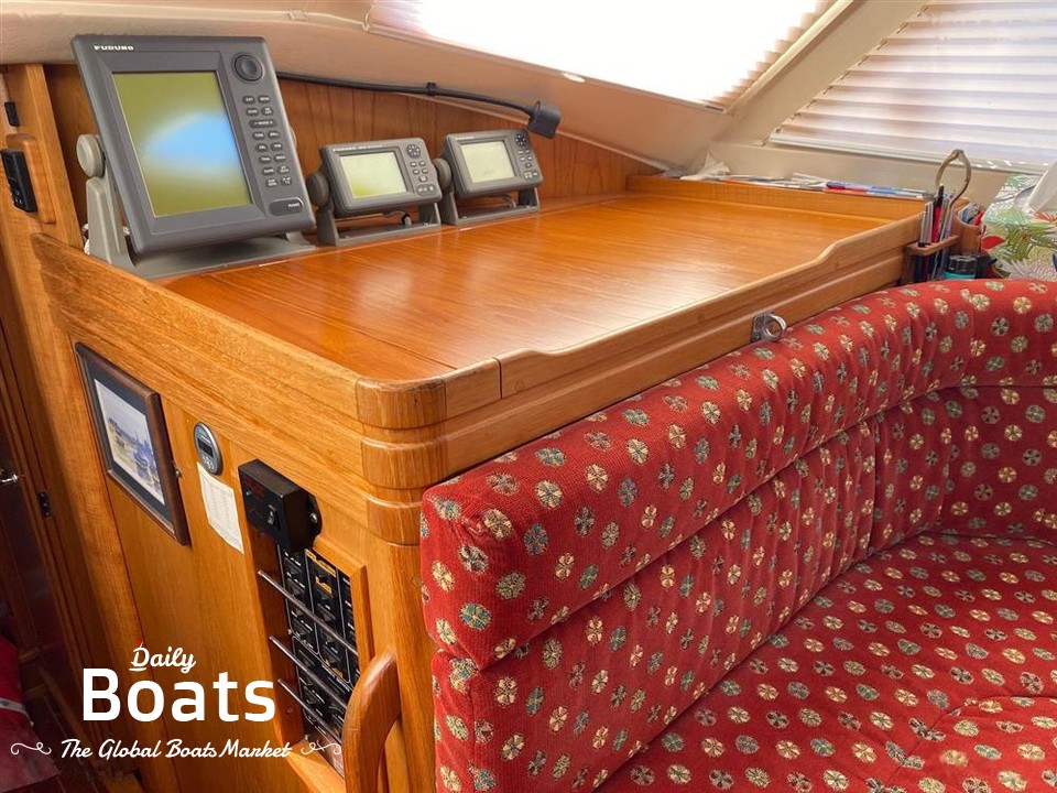 2000 Vancouver 34 Pilot House for sale. View price, photos and Buy 2000