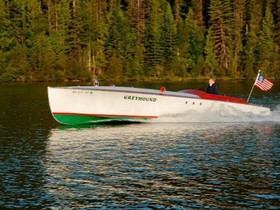 Yandt Boatworks Gentleman'S Raceboat