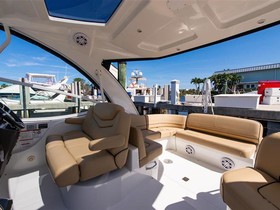 2012 Cruisers Yachts Express in vendita