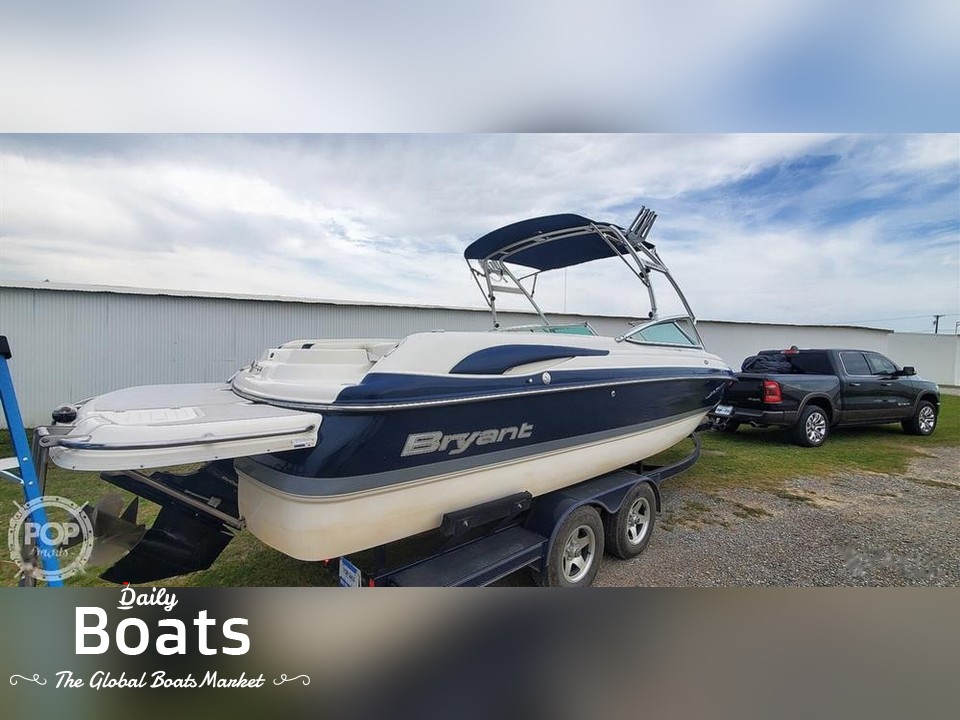 2008 Bryant Boats 265 Bowrider for sale. View price, photos and Buy