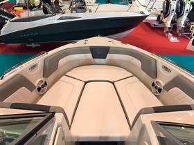2020 Chaparral Boats 230 Ssi for sale