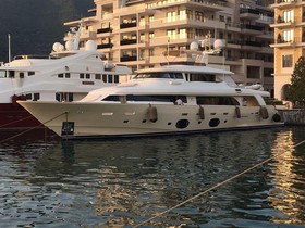 2010 Feretti Yachts Navetta 33 for sale