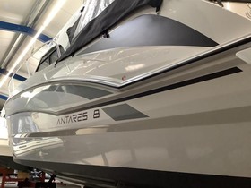 Koupit 2018 Bénéteau Boats Antares 8