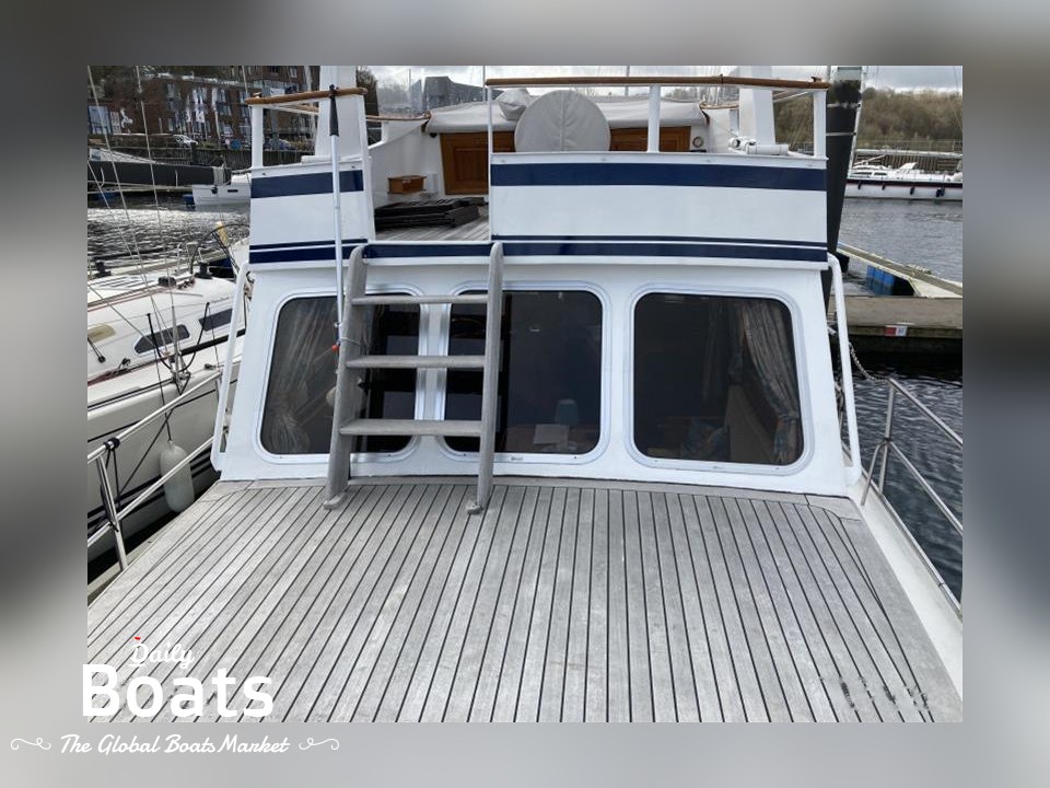 1975 Condor Yachts Deluxe for sale. View price, photos and Buy 1975