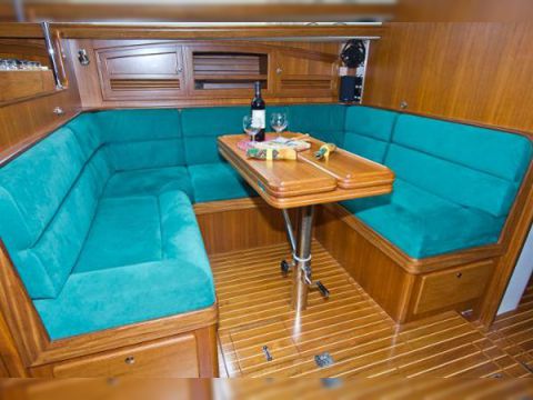 2009 Outbound 46 for sale