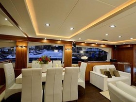 2011 Sunseeker Yacht