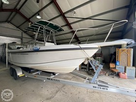 Boston Whaler Boats 23 Outrage
