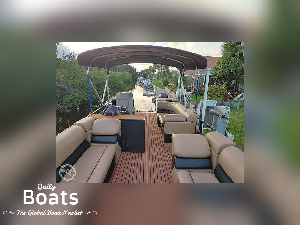 2007 Avalon Pontoon Boats 26 for sale. View price, photos and Buy 2007