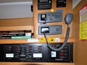 1999 Westerly Oceanquest 35