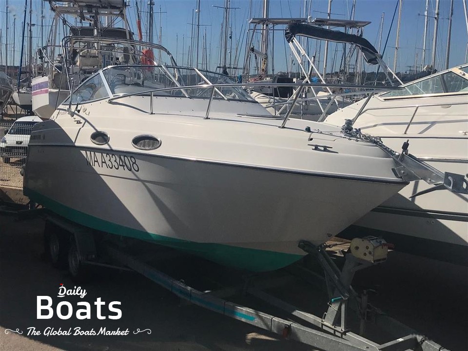 1997 Four Winns Vista 238 for sale. View price, photos and Buy 1997