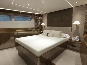 Buy 2023 Lazzara Yachts Uhv 87