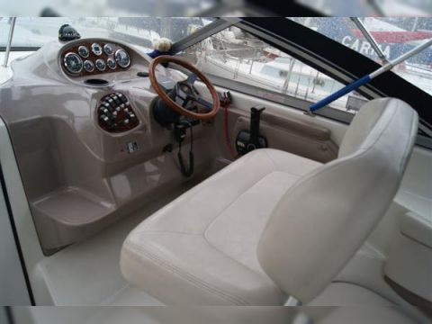 1998 Regal 242 Commodore myytävänä