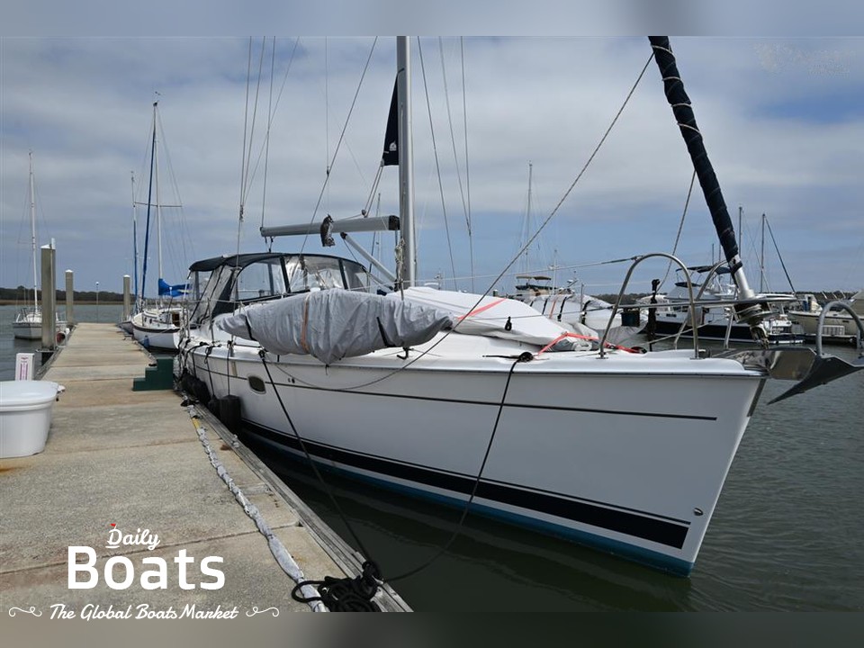 2011 Hunter 45 Ds