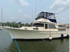 Tollycraft Boats 40 Aft Cabin