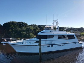 Hatteras Yachts 67