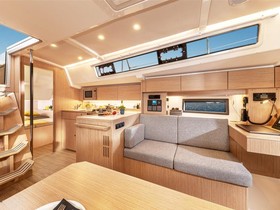 Köpa 2022 Bavaria Yachts 38