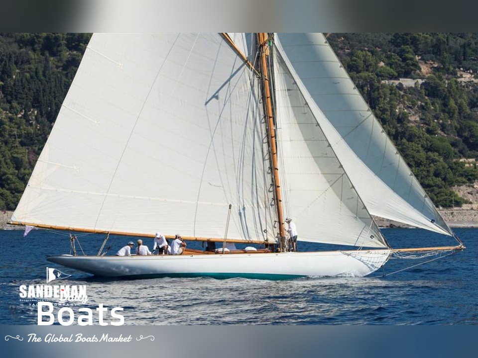 Love sailing? Youll adore these beautiful gaff sailboats!