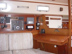 1986 Island Packet Yachts 380
