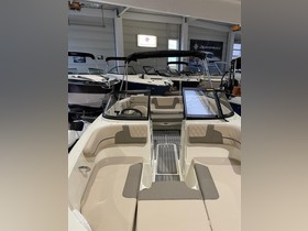 Buy 2022 Bayliner Boats Vr4