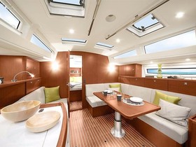 Buy 2021 Bavaria Yachts 42 Vision