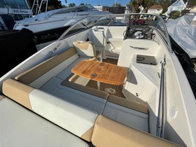 2017 Bayliner Boats 742 Cuddy in vendita