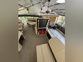 2018 Sun Tracker 20 Party Barge на продажу