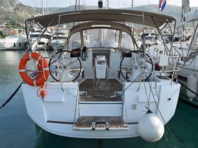 2015 Jeanneau Sun Odyssey 439 in vendita