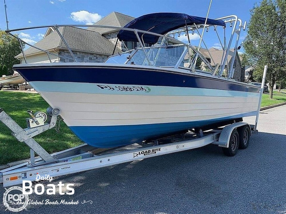 1983 Penn Yan 23 Avenger for sale. View price, photos and Buy 1983 Penn