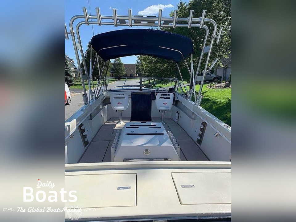 1983 Penn Yan 23 Avenger for sale. View price, photos and Buy 1983 Penn