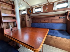 Αγοράστε 1983 Cape Dory 33