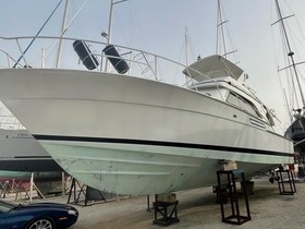 Bertram Yachts 43 Convertible