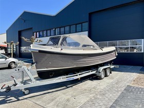 Interboat 700 Intender