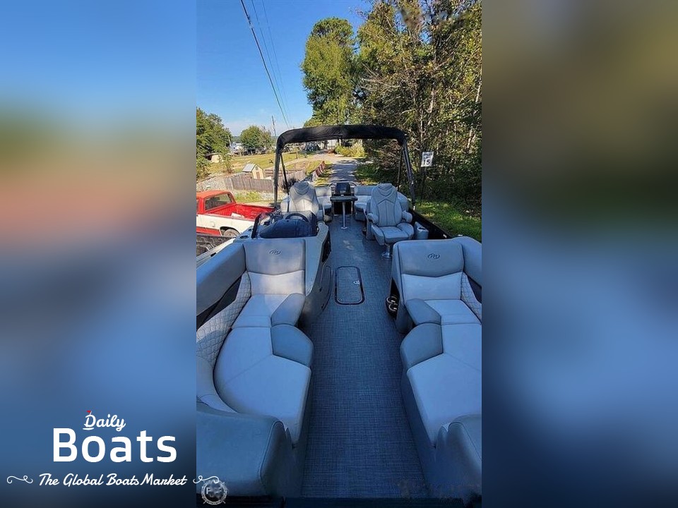 2021 Manitou 230 Encore for sale. View price, photos and Buy 2021