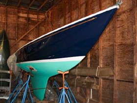 2001 Cape Cod Boat Builders Shields 30